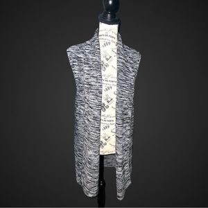 NWOT GAP SWEATER VEST SIZE SMALL